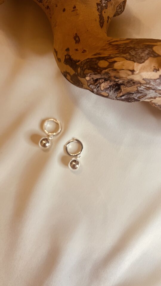 Top 925 Ayar Gümüş Küpe