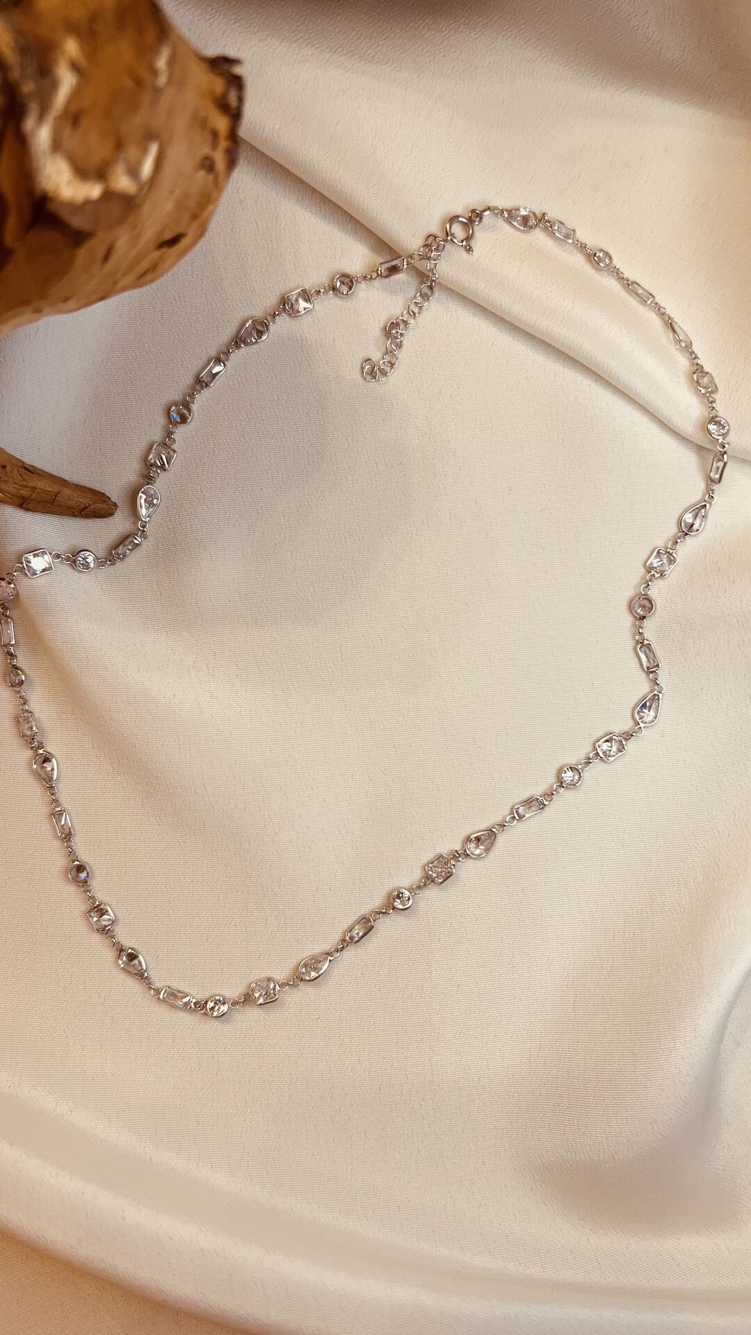 Geometrik Zirkon Taşlı 925 Ayar Gümüş Kolye