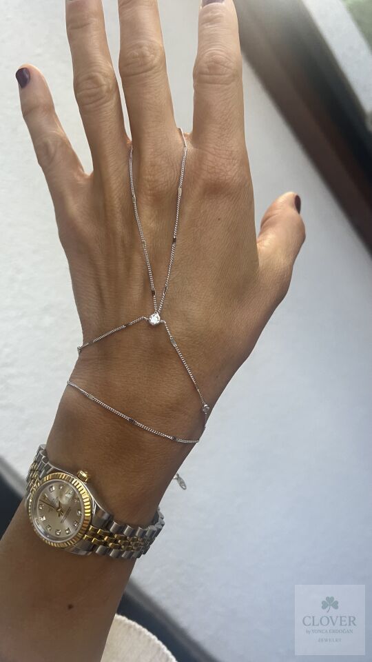 So Chic Marka 925 Ayar Gümüş Taşlı Şahmeran