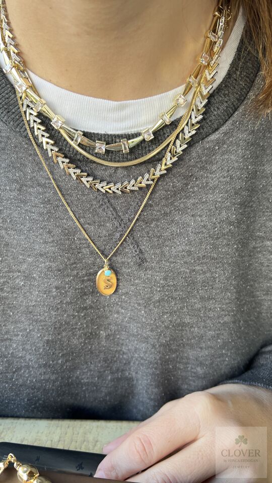 Bijüteri İrili Ufaklı Taşlı Kolye