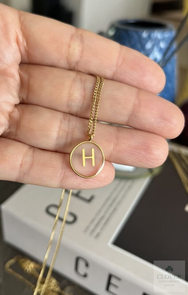 Paslanmaz Çelik H harf Kolye