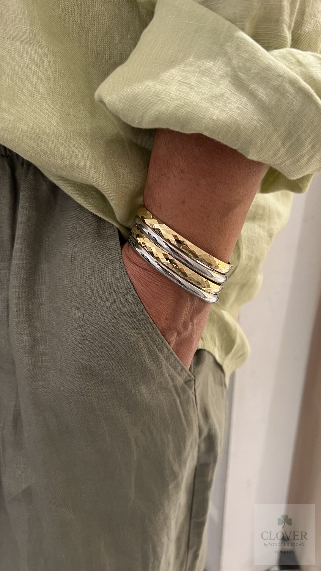 Paslanmaz Çelik Altın kaplama Kelepçe