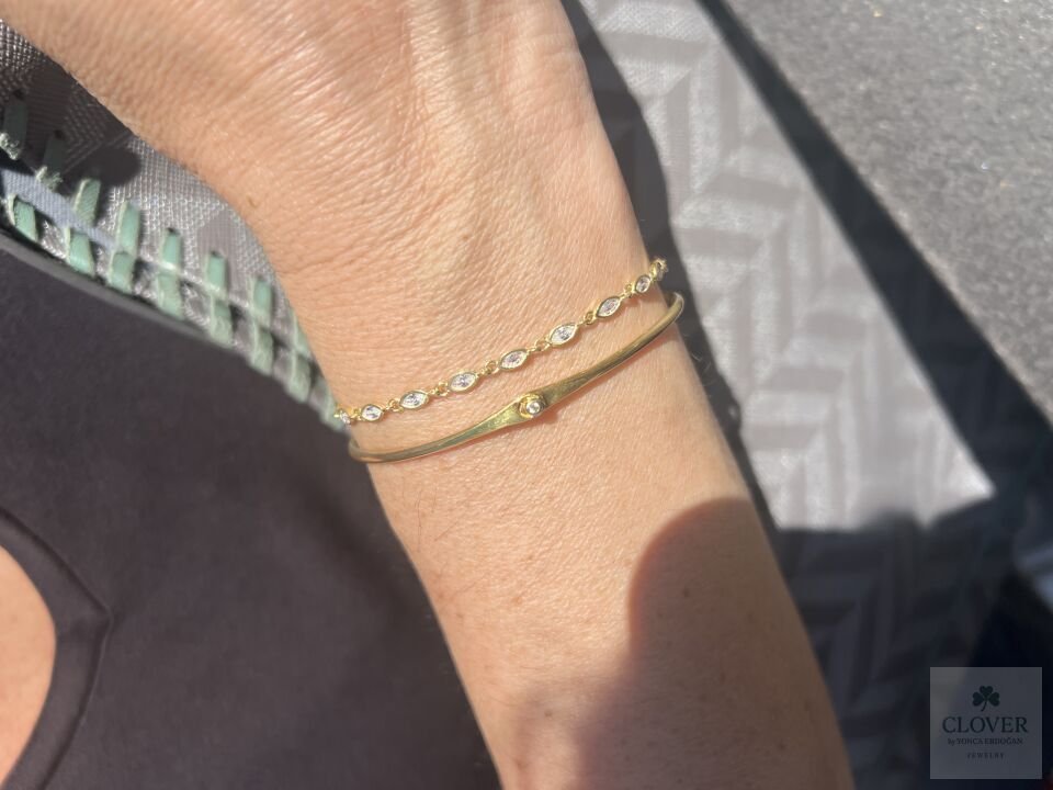 925 Ayar Gümüş Üzeri Altın Kaplama Kelepçe