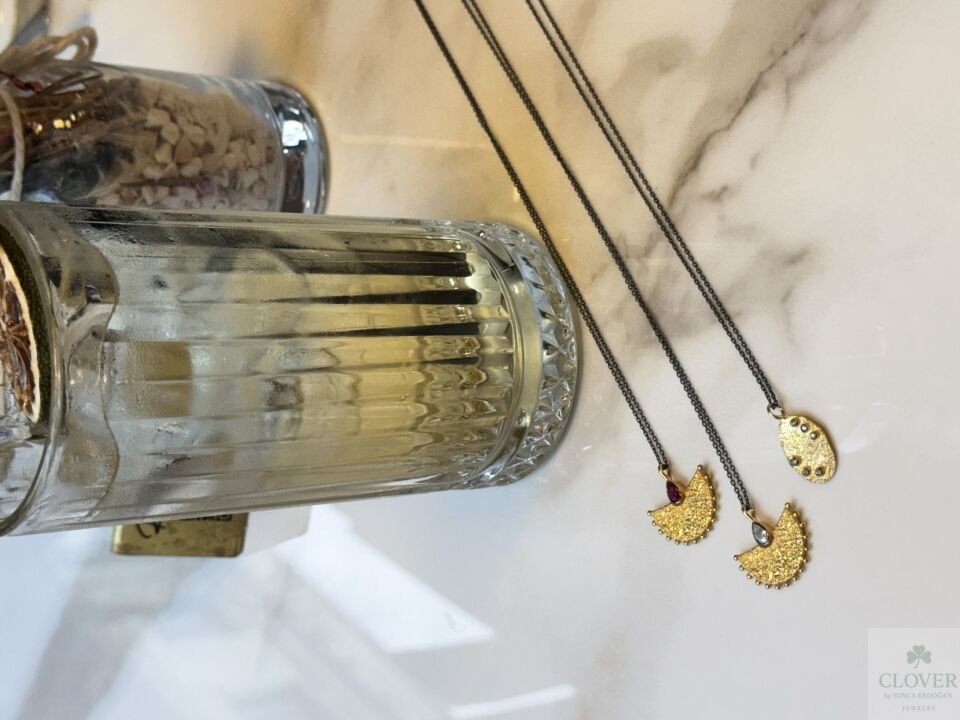 925 Ayar Gümüş Elips Plaka Kolye